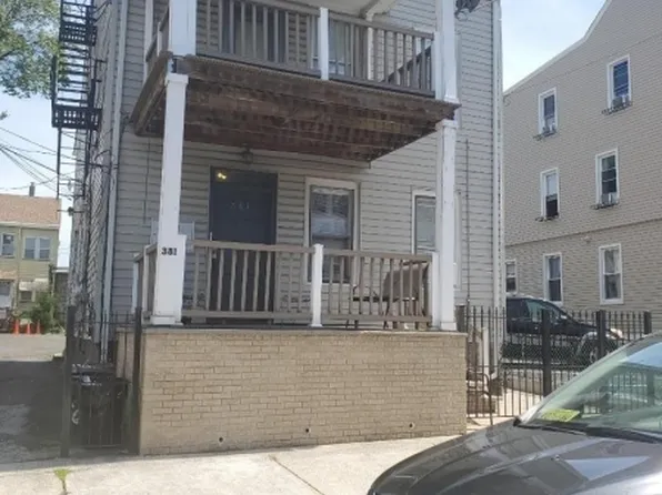 381 E 21St St, Paterson City, NJ 07513