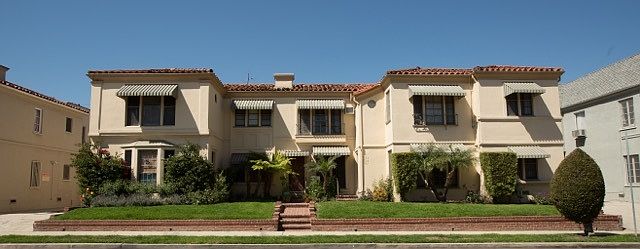 1st image of 923 Alandele Ave #929