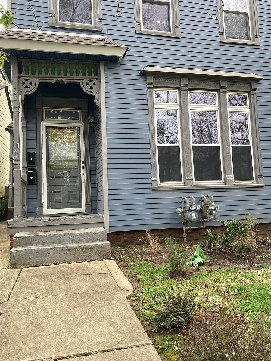 Building Photo - 143 Pope St #1