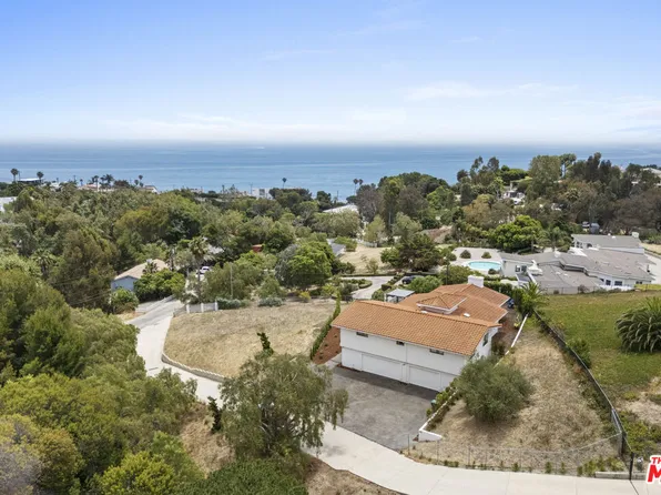 6405 Sycamore Meadows Dr, Malibu, CA 90265