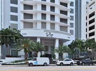 950 Brickell Bay Dr APT 1805, Miami, FL 33131