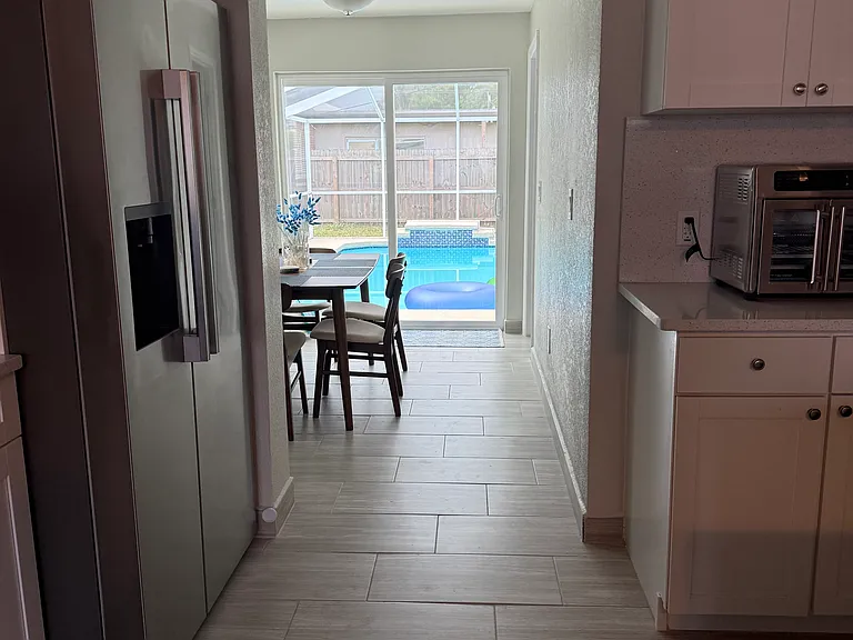 Englewood Dr NE — Photo 13