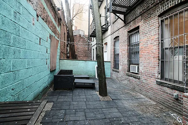 Rented by J Misrahi Realty Corp | media 1