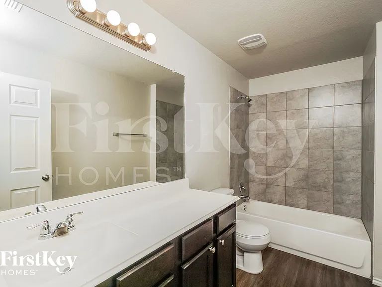 5702 Acacia Farm — Photo 13