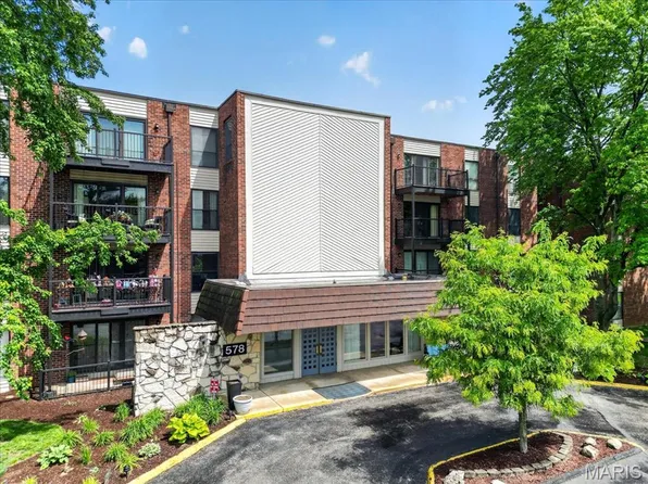 578 Sarah Ln APT 101, Saint Louis, MO 63141
