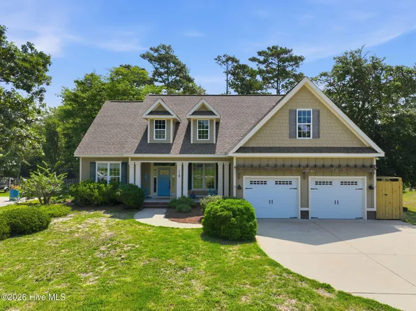 119 Break Water Drive, Newport, NC 28570