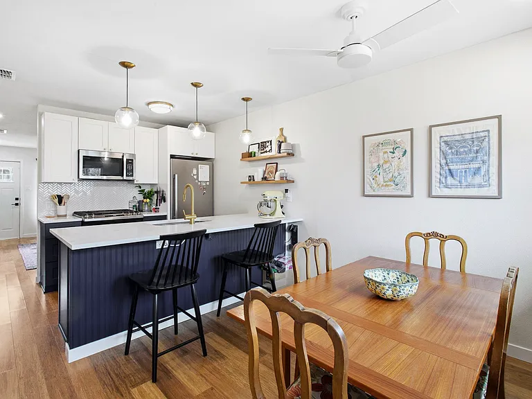 1408 Valleyridge Dr #B — Photo 2