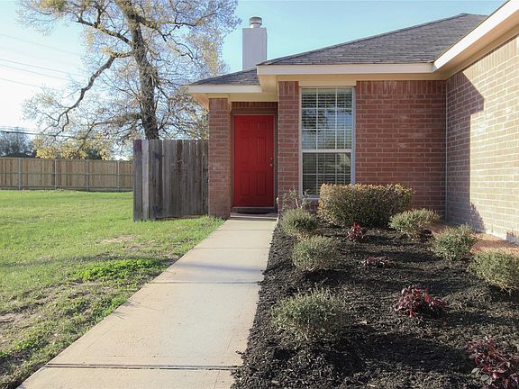 2nd image of 11838 Elizabeth Ct