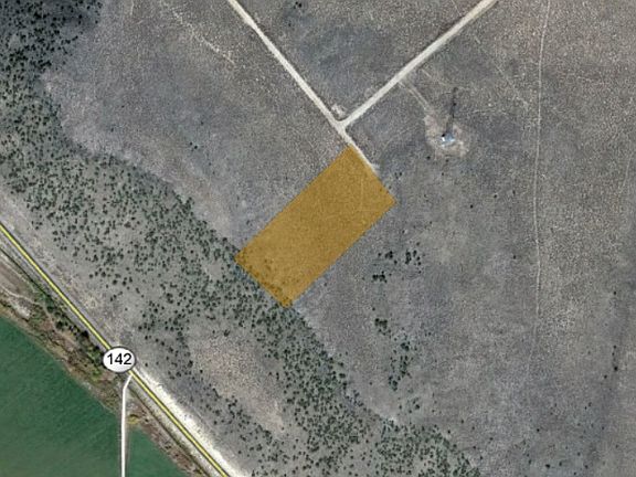 3rd image of Overlook Dr