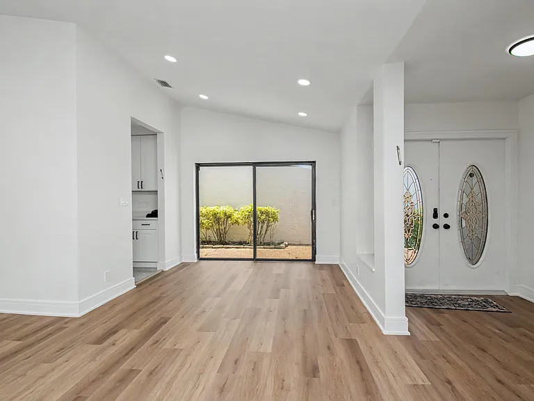 21440 Campo Allegro Dr — Photo 14