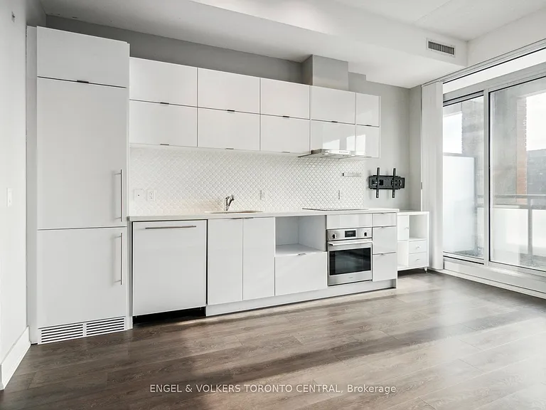 180 Enterprise Blvd #401 — Photo 11