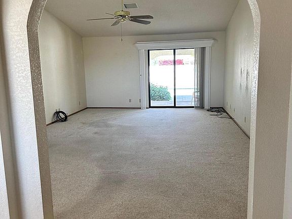 5th image of 1390 Piper Loop