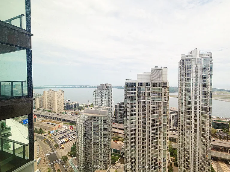 1 Concord Cityplace Way #4210 — Photo 13