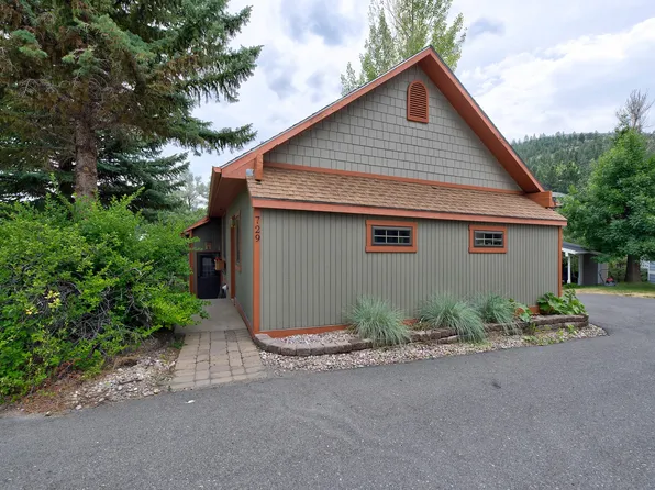 729 Bridgeview Ct, Helena, MT 59601