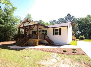 915 Parks Rd, Newnan, GA 30265
