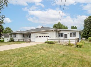 350 Frakes St, Vicksburg, MI 49097