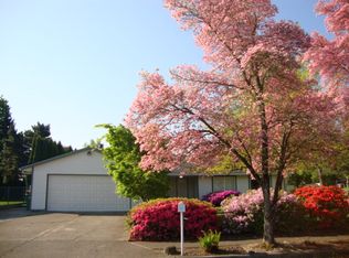 1406 SW 22nd St, Troutdale, OR 97060