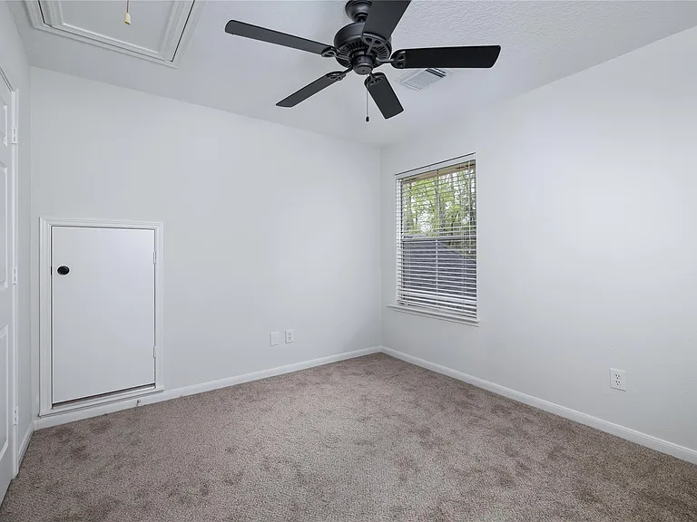 107 N Sunny Slope Cir — Photo 22