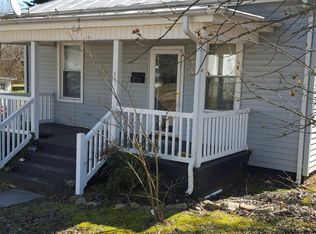 95 Anderson St, Rocky Mount, VA 24151