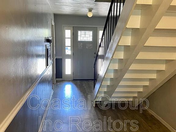 4th image of 1438 Kingston Ave APT 3