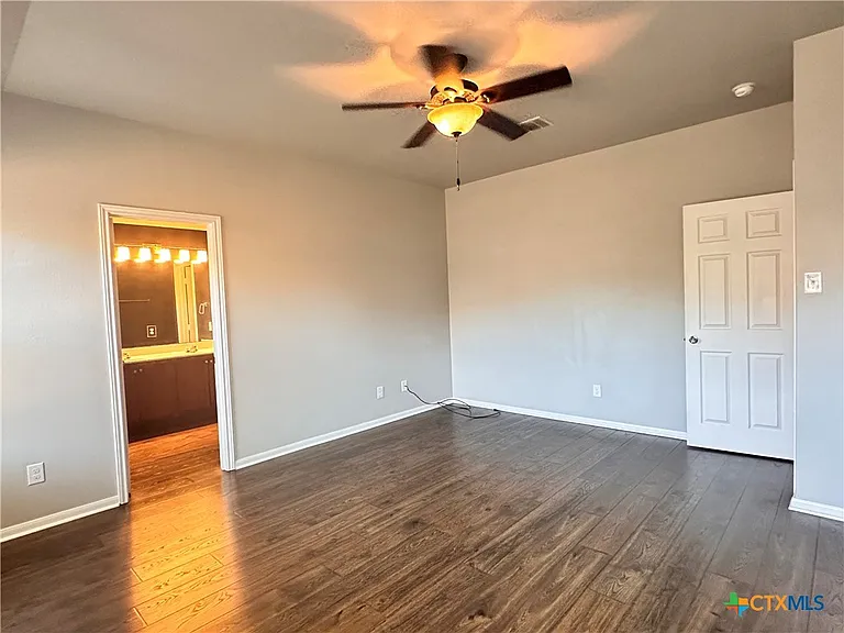 417 Capistrano Dr — Photo 15
