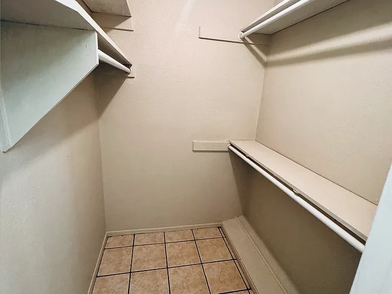 Walk in Closet