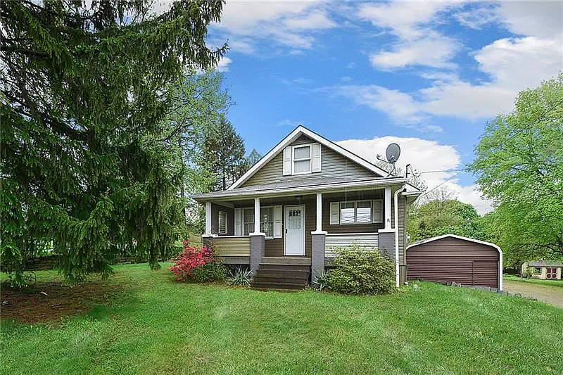 2163 Brodhead Rd photo 1