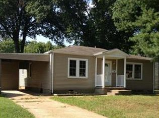 814 S 2nd St, Festus, MO 63028