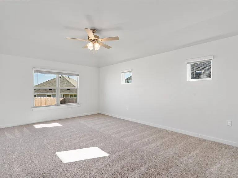 15204 Purple Drop Cv — Photo 13