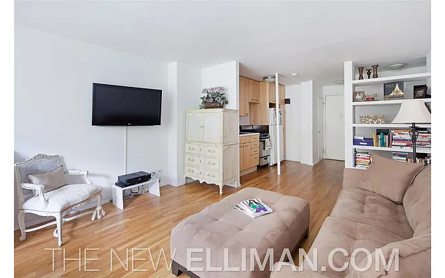 Sold by Douglas Elliman | media 2