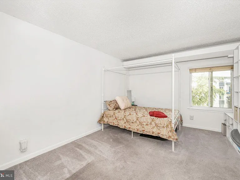 60 S Van Dorn St #511 — Photo 26