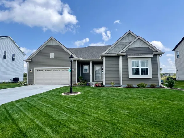 2918 Yahara DRIVE, Oconomowoc, WI 53066