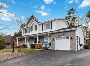 15 Stoneridge Ct, Bridgewater, NS B4V 3T9