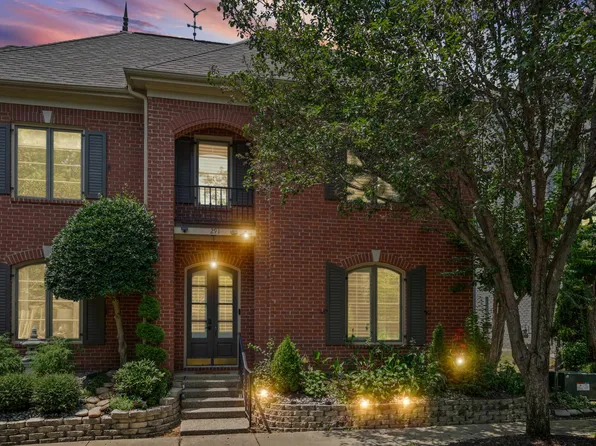 291 Schilling Park Blvd, Collierville, TN 38017