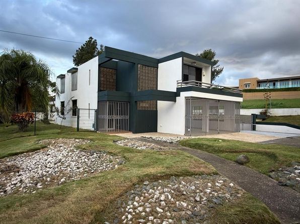 A 6 Calle Naboria, Toa Alta, PR 00953