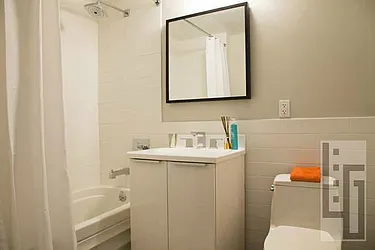 Rented by Loom Group