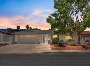 1605 Eaton Dr, Las Vegas, NV 89102