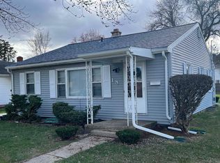 18 S Randall Ave, Janesville, WI 53545