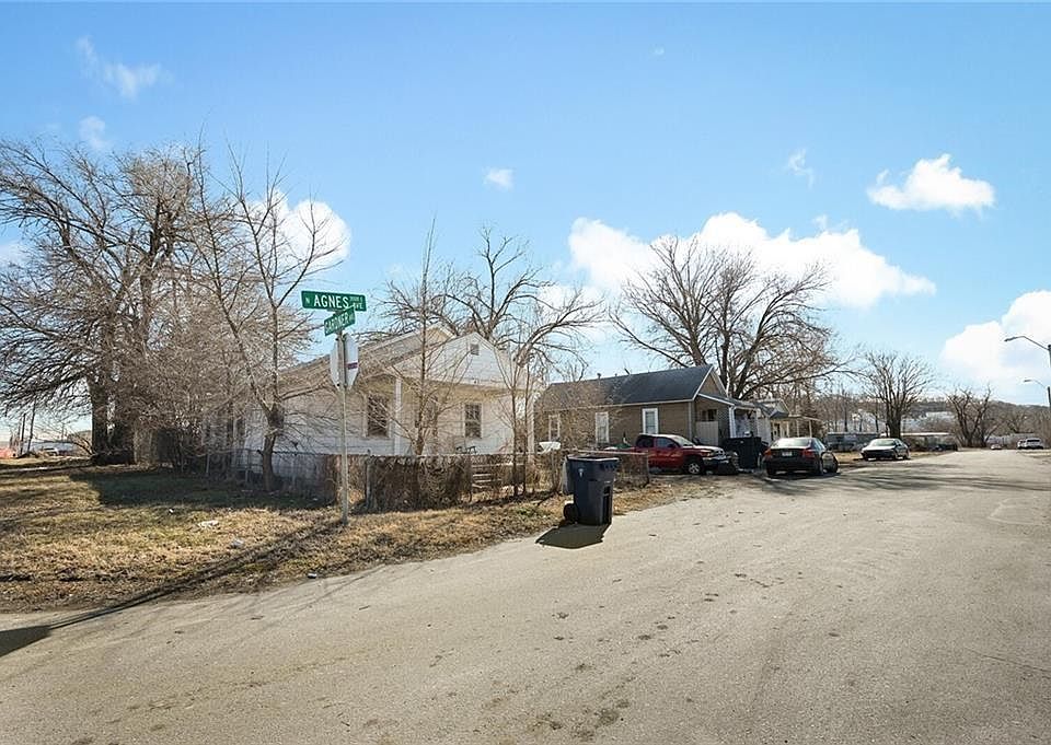 1st image of 1047 N Agnes Ave