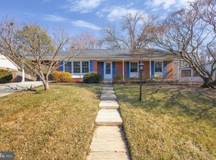 7615 Kingsbury Rd, Alexandria, VA 22315