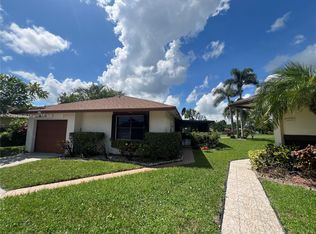 5445 Mendoza St, West Palm Beach, FL 33415