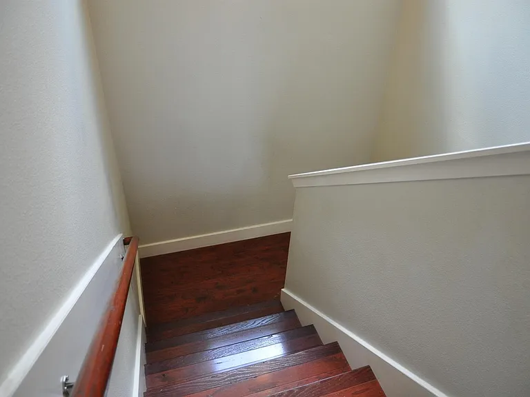20734 Settlers Lake Cir N — Photo 19