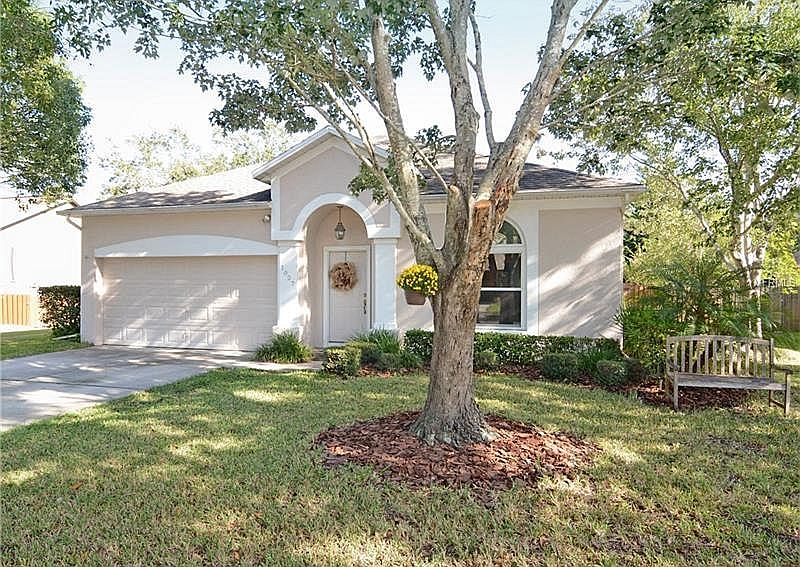 2nd image of 1027 Gould Pl