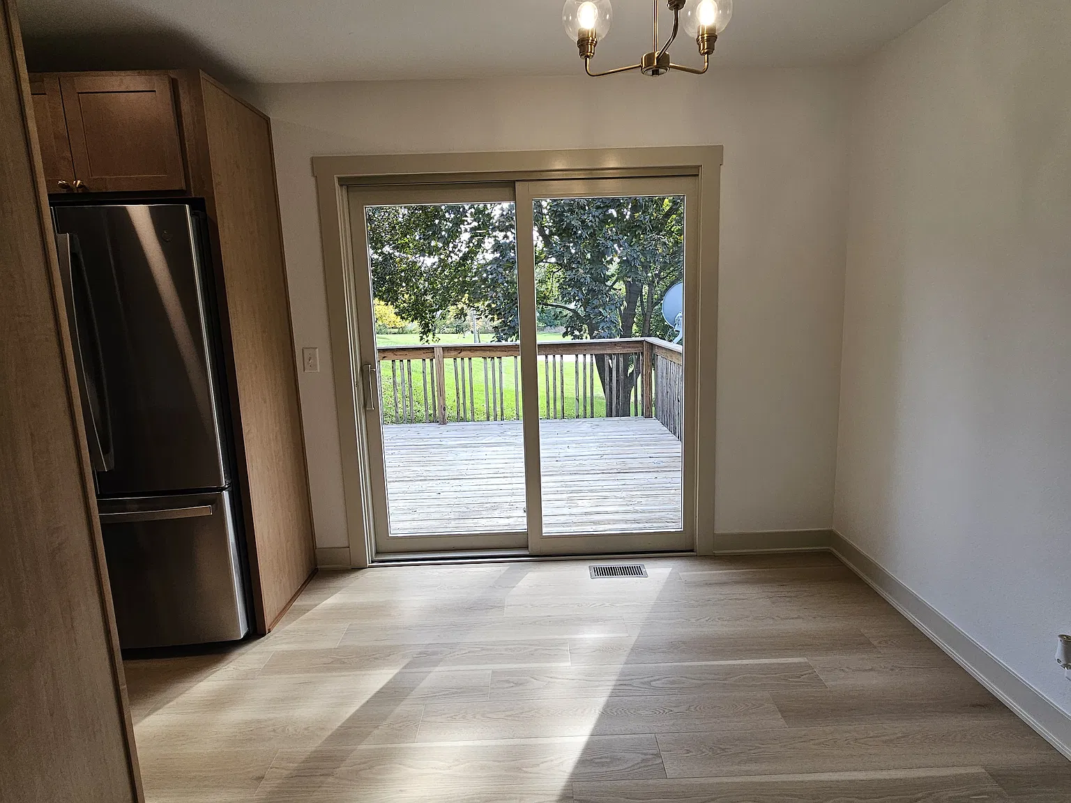 4 bed, $1,600 — Photo 4