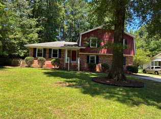 1110 Askham Dr, Cary, NC 27511