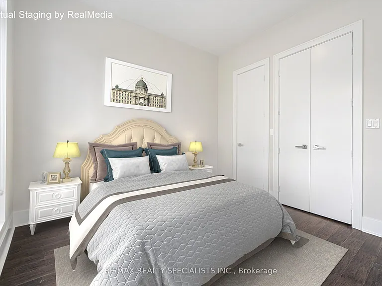 29 Queens Quay E #1118 — Photo 13