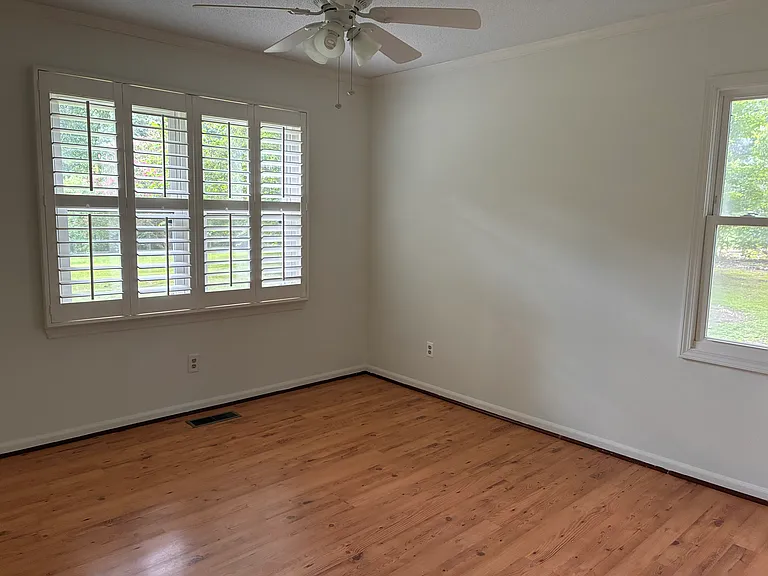 Downstairs bedroom 2