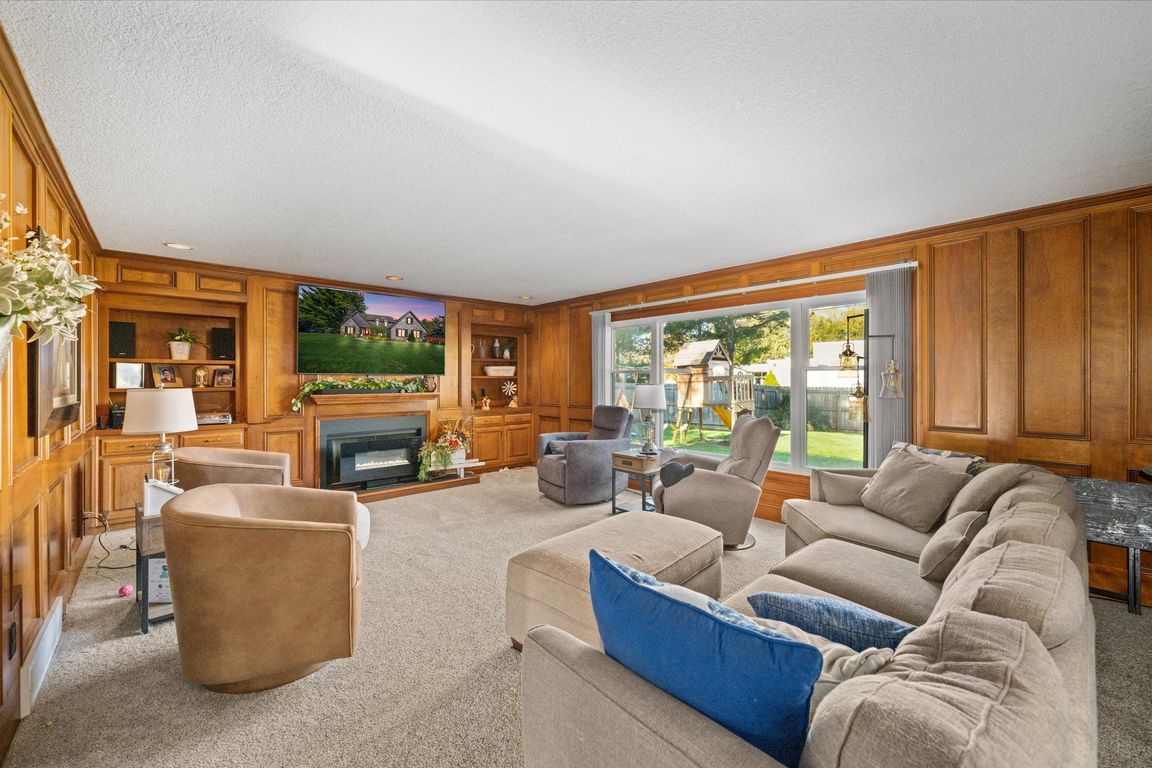 next background image