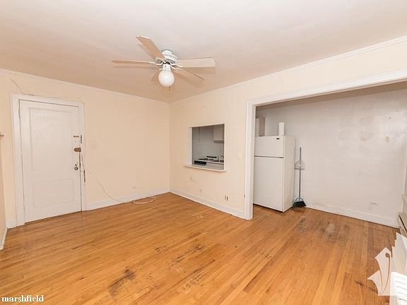 2nd image of 3345 N Marshfield Ave #1213