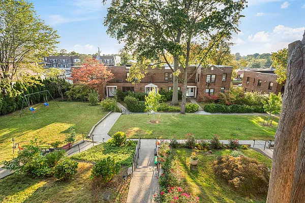 Sold by Corcoran | media 16